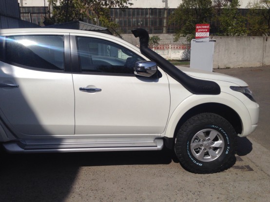 Mitsubishi L200 2015+ (05.2017)