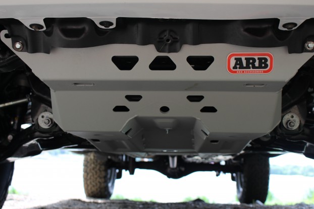 TOYOTA HILUX 2015+ (06-2017)