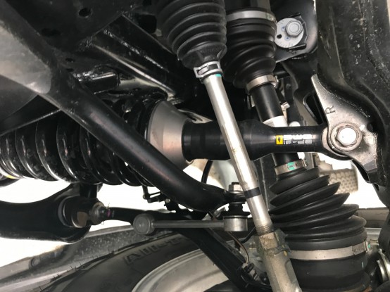 TOYOTA HILUX 2015+ (06-2017)