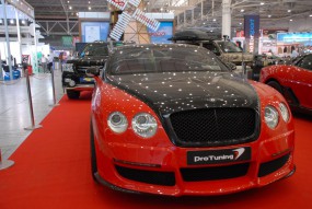 4х4 Офф-Роуд Центр и ProTuning на автосалоне «SIA-2010»