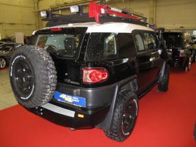 4х4 Офф-Роуд Центр и ProTuning на автосалоне «SIA-2011»